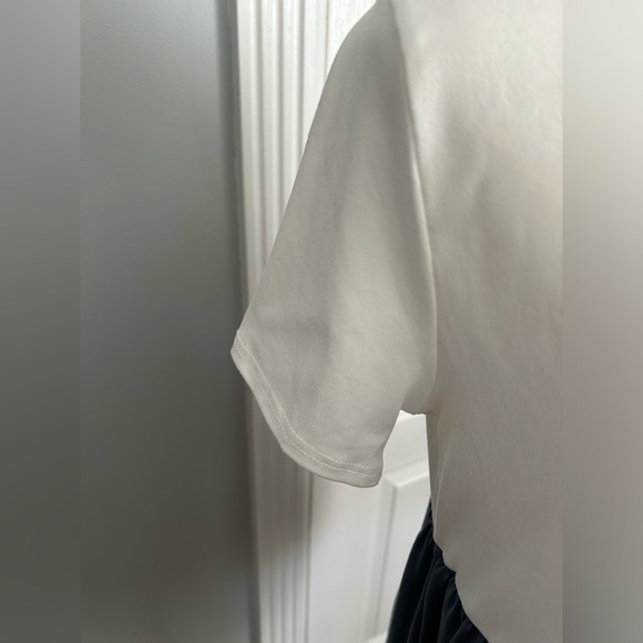 You & Me | White, Blue, and Navy Tiered Short Sleeve Peplum Top | Size Small - Picture 5 of 10